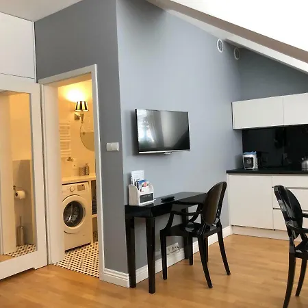 Apartment Moon River Old Town