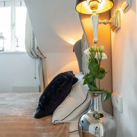 Apartment Moon River Old Town